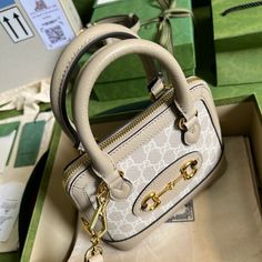 Size: 20cm*19.5cm*7.5cm It comes with Dust box, Care manual, Tag, and Paper bag. Gucci Mini Bag, Gucci Mini, Gucci Horsebit, Beige Bag, Luxury Products, Large Shoulder Bags, New Handbags, Crossbody Shoulder Bag, Timeless Pieces