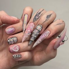 trending chrome nails Ongles Goth, Paznokcie Hello Kitty, Nail Design Glitter, Goth Nails, Grunge Nails, Kawaii Nails, Funky Nails