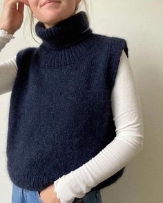 Vest Pattern, Cardigan Pattern, Montpellier, Sweater Making, Knit Set, Mode Inspiration, Knit Vest, Knitting Inspiration, Sweaters Oversized