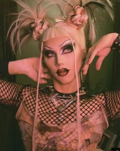 sugar and spice coyle twins drag queen alt emo egirl alternative punk goth y2k fashion wig ig instagram Y2k Drag Makeup, Arsenic Aesthetic, Alternative Drag Makeup, Ashnikko Makeup, Spice Drag Queen, Sugar And Spice Drag Queens, Coyle Twins, Horror Drag