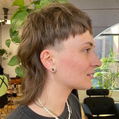 Razor cut mullet with small undercut on either side & a textured cropped fringe. This was diffused and airdried with Afterworld Organics Texture Mist for ultimate shape and texture. Short Mullet With Bangs, Bangs Shaved Sides, Mullet With Undercut, Fringe Undercut, Small Undercut, Soft Mullet, Taking New Clients, Haircut Idea