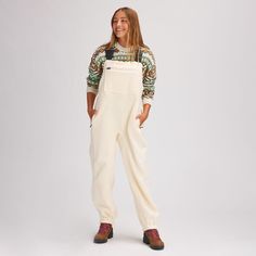 White Overalls, Fashion Joggers, Sherpa Fleece, Relaxed Style, Suspenders, Outdoor Gear, Women's Accessories, Two Piece Pant Set, Winter Outfits