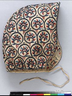 Date: 1600–1630 Culture: English Medium: Linen worked with silk and metal thread, spangles; satin, long -and-short, braid, buttonhole, and couching stitches Couching Stitch, Medieval Embroidery, Medieval Crafts, Jacobean Embroidery, Century Clothing, Medieval Fashion, Antique Textiles