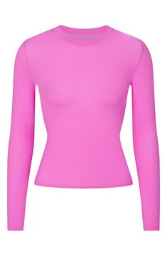 Cut Shirts, Kim Kardashian, Cool Shirts, Long Sleeve T Shirt, Colorful Shirts, Long Sleeve Tshirt, Long Sleeve Tops, Long Sleeve Tees, Long Sleeve Shirts