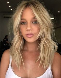 Blonde Lob, Blonde Haircuts, Haircut Styles, Fresh Hair, Girl Haircuts, Hair Blonde, Trending Haircuts