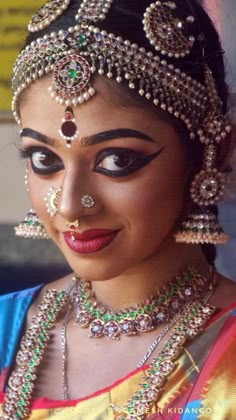 Bharathanatyam Make Up, Bharatnatyam Nose Ring, Kuchipudi Makeup, Bharatnatyam Eye Makeup, Bharatnatyam Painting, Classical Dance Makeup, Bharatnatyam Makeup, Bharatnatyam Jewellery