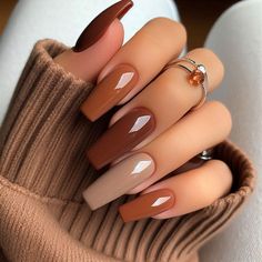 100 Stunning Brown Nail Ideas: Trendy Designs for Every Style - Style Zuri Autumn Gradient Nails, Chocolate Color Nails, Brown Nail Designs Almond, Caramel Brown Nails, Fall Burberry Nails, Long Nails Design 2024, Nail Fall Ideas, Brown And Nude Nails, Pretty Fall Nails Autumn