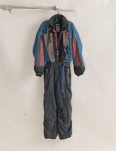 VINTAGE PADDED FUNKY SKI SUIT SIZE M BY MAGIC VENTURE INSIDE LEG 30,5in Great condition, keep in mind that it is vintage item and signs of natural wear/age might appear. If you have any questions about item dont hesitate to message us.  When buying from HungerVintage you support small sustainable bussiness.  Thank you! Vintage Ski Wear, Suit Blue, Womens Jumpsuits, Ski Suit, Vintage Ski, Ski Suits, Snow Suit, Ski Wear, Western Style