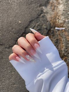 Nails Inspo Stiletto, Pink And White Stiletto Nails, Stiletto White Nails, Milky White Stiletto Nails, White Nails Stiletto, Nail Ideas Stiletto, Nails Ideas Stiletto, Stiletto Nails Designs Unique, Cute Stiletto Nails