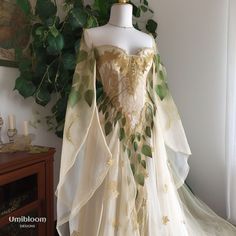 Elven Fairy, Gowns For Kids, Elven Dress, Fair Outfits, Fairy Wedding, Fantasy Wedding, Dream Wedding Ideas Dresses