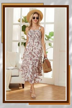 Flattering strappy maxi dress features a vivid floral print, elastic smocked design, open back, Adjustable Buttons Straps and lovely tiered ruffles. Meet your fantasies and expectations of summer Floral Boho Dress, Dress Square Neck, Strappy Maxi Dress, Stylish Fall Outfits, Girly Dresses, Boho Chic Outfits, Boho Floral Dress, Smocked Dress, Luxury Dress