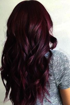 Pelo Color Vino, Magenta Hair Colors, Wine Hair Color, Maroon Hair, Rambut Brunette, Hairstyles List, Magenta Hair, Hair Color Burgundy