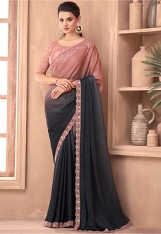 Party Look Saree, Bollywood Sarees, Party Wear Sarees Online, Indian Lehenga Choli, Gaun Fashion, Indian Party Wear, Party Wear Saree