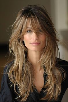 Layered long hair is perfect for added movement and dimension. Check out these 49 must-try long layered cuts with bangs that will be everywhere in 2024! 👆 Click for more ideas！ Long Hair Trends, Layered Hair With Bangs, Kadeřnické Trendy, Vlasové Trendy, Haircuts For Medium Hair, Long Hair With Bangs, Long Blonde, Long Layered Hair