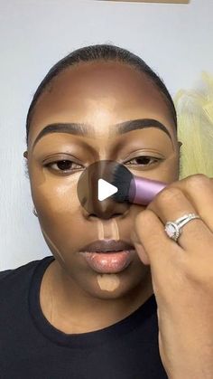 Single Layer Makeup, Dark Skin Makeup Tutorial Natural, 15 Min Hiit Workout, Soft Glam Makeup Black Women, Dance Competition Makeup, Competition Makeup, Basic Makeup Tutorial, Makeup Fails, Bad Makeup