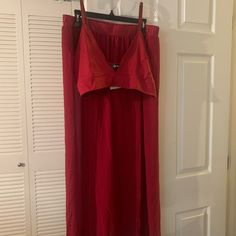 Maroon 2 Piece Swim Bikini Set, Size Xxl Nwt Bottom Has Sheer Covering. Red Sleeveless Vacation Set, Red Stretch Beach Sets, Red Stretch Beachwear Sets, Red Stretch Sets For The Beach, Red Sleeveless Beachwear Sets, Sleeveless Red Sets For Beach, Red Sleeveless Beach Set, Sleeveless Red Set For The Beach, Red Summer Holiday Sets