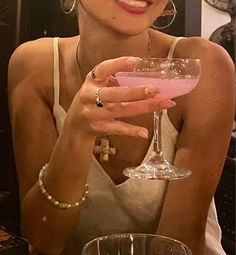 Carrie Bradshaw, Instagram Inspo, Star Girl, Gossip Girl, Summer Aesthetic, Photo Dump, Dream Life, Night Life