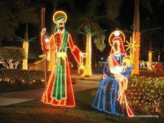 Navidad en Puerto Rico | Christmas in Puerto Rico - SkyscraperCity Exterior Christmas Lights, International Craft, Christmas Led String Lights, Christmas Clock, Christmas Yard Decorations