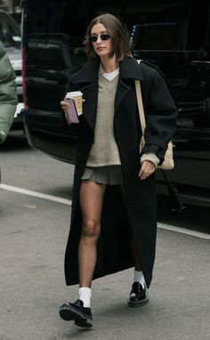 Mode Zara, Cold Outfits, Looks Street Style, Outfits Winter, Mode Inspo, 가을 패션, Hailey Bieber, Autumn Outfit, Outfit Inspo Fall