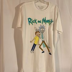 Rick And Morty Adult Swim 2018 Cartoon Network T-Shirt L White Brand New Summer Cotton Fan Apparel T-shirt, Graphic Print T-shirt For Spring Fan Apparel, Casual Shirt With White Front Print, Casual Pre-shrunk Shirt For Fan Merchandise, Casual Pre-shrunk Shirt For Fans, Spring Fan Merchandise T-shirt, Spring Fan Apparel T-shirt With Crew Neck, Spring Crew Neck Fan Apparel T-shirt, Spring Fan Apparel Crew Neck T-shirt