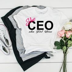 Cotton Tops With Branding For Workwear, White Letter Print Top For Work, White Letter Print Top For Workwear, Girl Boss Outfit, Stylish Business Outfits, Hustle Shirt, Tee Shirt Outfit, Baker Shirts, Boss Shirt