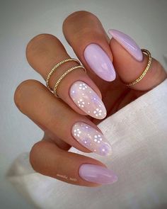 Almond Shaped Nails Designs, Summer Nails Almond, Lilac Nails, Lavender Nails, Colorful Nails, Almond Shape Nails, Almond Nails Designs, Nail Designs Spring