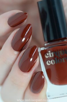 Short Nail Summer, Tangerine Nails, Nail Polish Combinations, Nail Polish Style, Classy Nail Art Ideas, Nail Summer, Nail Paint Shades, Nail Paints, Easy Nail Art Designs