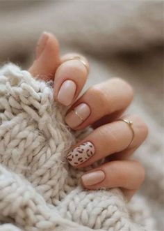 Nailart Short Nails Winter, Cute November Nails Short, Ombre Nail Design, Leopard Nail Art, Shellac Nail Designs, Animal Print Nails Art, Western Nails, Cheetah Nails, Colorful Nail