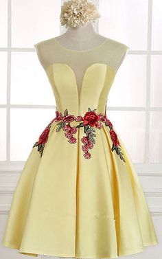 Vestido Charro, Dress Quinceanera, Yellow Short, Satin Short, Short Homecoming Dress, Note Box, Fit Dress, V Neckline, Long Prom Dress