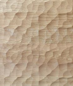 a close up view of the wood grains on a piece of furniture that is made out of plywood