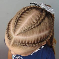 Race Day Hair, Football Hairstyles, Hair Stail, Ideas For Parties, Soccer Hairstyles, Soccer Hair, Track Hairstyles, Basketball Hairstyles, Gymnastics Hair