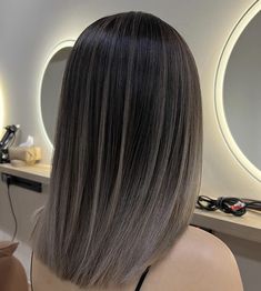 Straight Hair No Layers, Dark Silver Hair, Black Hair With Brown Highlights, Icey Blonde, Ashy Balayage, Short Hair Color Ideas, Bob Hair Color, Ash Brown Hair