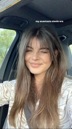 Light Wispy Bangs Short Hair, Side Part Wispy Bangs Long Hair, Rocker Chic Haircut, Laney Core, Autumn Haircuts, Whispy Curtains Bangs With Long Hair, Subtle Bangs, Bangs 2024, Rambut Brunette