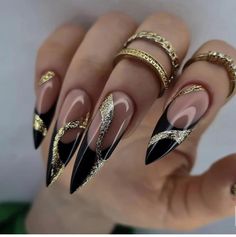 Design Black Gold, Unghie Sfumate, Fake Nails Long, Ballet Nails, Nagel Tips, Nail Type, Fall Theme, False Nail, Fancy Nails