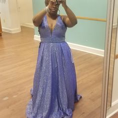 Size 14 Light Blue V-neck Party Gown, Dressy Blue Maxi Evening Dress, Blue Floor-length Dressy Dress, Blue V-neck Dress For Prom, Dressy Blue Floor-length Dress, Blue Dressy Dress For Prom Season, Dressy Blue Maxi Dress For Prom, Dressy Blue Dress For Prom Season, Blue A-line Maxi Dress For Gala