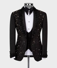 Fancy Jackets, Men Suits Black, Prom 23, Dinner Jackets, Band Au, Bride Attire, Wedding Aesthetics, Suit Tuxedo, Dashiki Shirt