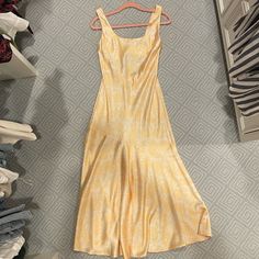 Brand: Significant Other Style: Kenya Color: Daisy Size: 4 Yellow Sleeveless Silk Midi Dress, Yellow Sleeveless Silk Dress, Yellow Floral Print Silk Dress, Yellow Silk Vacation Dress, Yellow Silk Dress For Vacation, Yellow Silk Summer Dress, Cap Sleeve Sweater, Chiffon Shift Dress, Dresses Silk