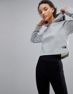 The North Face Women's NSE Tech Hoody in Gray Gym Tops, Zip Up Hoodies, Women Hoodies Sweatshirts, North Face Women, Sportswear Women, Grey Hoodie, Sweatshirt Fashion, Pretty People