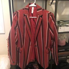 Mural. Bought Brand New At Nordstrom. Doesn’t Fit. Size S Casual Long Sleeve Burgundy Blazer, Trendy Red Outerwear For Work, Casual Red Blazer For Winter, Casual Red Fall Blazer, Chic Red Fall Blazer, Casual Red Blazer For Fall, Trendy Red Blazer With Pockets, Trendy Red Blazer For Spring, Trendy Red Blazer For Work