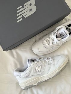 Trending Shoes 2023, Shoes 2023 Trends, Wes Bennett, Looks Hippie, Travel To Japan, Mode Ulzzang, New Balance Womens