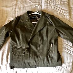 Women’s Moto Jacket. Color Is A Grayish Olive Green- Just Depends On The Lighting. Brand New With Tags- Never Worn. Size Is Medium, But Fits More Like A Large. Green Casual Biker Jacket With Zipper, Green Casual Biker Jacket With Zipper Closure, Casual Green Biker Jacket With Zipper, Green Moto Outerwear For Fall, Casual Green Biker Jacket For Spring, Casual Green Biker Jacket For Fall, Casual Green Biker Jacket For Work, Green Biker Outerwear For Spring, Womens Moto Jacket