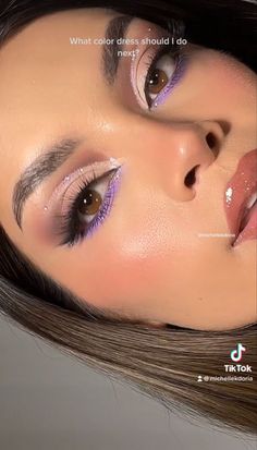 Purple Eyeshadow Makeup, Purple Makeup Looks, Concert Makeup, Prom Eye Makeup, Purple Eye Makeup, Purple Makeup, Eye Makeup Designs