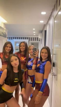 Superhero’s Costume, Superhero’s Halloween Costume, Cute Super Hero Costumes, Hot Superhero Costumes, Super Heros Costumes, Halloween Costumes For 5 Friends, Costume Ideas Superhero, Marvel Group Costumes, Super Women Costume