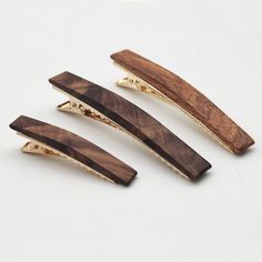 Material: Walnut wood, rosewood Craft: Handmade Coating: Natural beeswax Each hair clip is crafted from high-quality wood and cleverly carved and polished, presenting a unique texture. The wooden hair clip emits a natural woody fragrance, which is skin friendly and comfortable. Suitable for daily leisure or important occasions, from simple and natural to retro and nostalgic, to meet your different style needs. Choose handmade wooden hair clips to showcase unique charm and become a fashion trends Wooden Hair Barrette, Wooden Hair Clip, Wooden Hair Clips, Hair Clips Long Hair, Long Hair Clip, Woodworking Inspiration, Wood Carving Patterns, Woody Fragrance, Craft Handmade