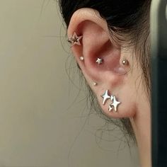 TAVIMART - Silver Color Star Stud Earring for Women Y2K Punk Gothic Helix Shinning Pentagram Piercing Ear Bone Nail Jewelry Accessories Silver Earrings Aesthetic, Star Gender, Y2k Star, Ear Piercings Helix, Helix Piercing Jewelry, Pretty Ear Piercings, Cool Piercings, Edgy Jewelry, Y2k Punk