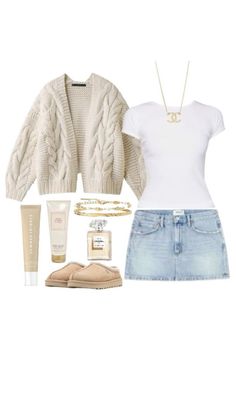 Cute fall fashion aesthetic Thanksgiving Outfit With Skirt, Thanksgiving Outfit Hot Weather, Family Gathering Outfit Casual, Fall Outfits Denim Skirt, Thanksgiving Outfits Aesthetic, Outfit Ideas Fall Aesthetic, Jingle Ball Concert Outfit Ideas, Cute Outfit Inspo Fall, Fall Core Outfit