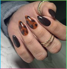 Chrome nails using highlighter Ongles Beiges, Nails Gel Nails, Cheetah Nails, Custom Press On Nails, Leopard Print Nails, Print Nails, Leopard Nails, Thanksgiving Nails, Fall Nail Art