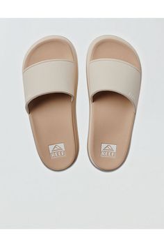 Water-friendly EVA straps/Lined with soft jersey/Flexible footbed with a medium contour for all-day walking/Lightweight, non-marking injected outsole for stability Beige Synthetic Slides With Cushioned Footbed, Cushioned Slip-on Sport Sandals, Comfortable Beige Slides With Removable Insole, White Sport Sandals With Cushioned Footbed, Cushioned Synthetic Flip Flops For Everyday, Non-slip Comfortable Synthetic Sport Sandals, Slip-resistant Synthetic Sandals, Comfortable Non-slip Synthetic Sport Sandals, Comfortable Beige Synthetic Slides