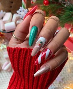 Almond Christmas Nails, Disney Christmas Nails, Classy Almond Nails, Christmas Nails 2023, Rainbow Nails Design, Red Nails Glitter, Holiday Nails Winter, Christmas Nail Stickers, December Nails