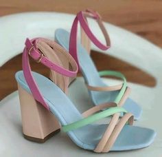 2023 Sandals, Stylish Shoes Heels, Black Heel Sandals, Sandals 2023, Trendy Heels, Latest Sandal, Fashion Shoes Heels, Cute Shoes Heels, Shoes Heels Classy